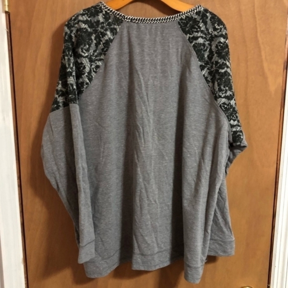 Maurices Printed Textured Shoulder Pullover Sweater Grey Floral Braided Neck EUC - Picture 6 of 8